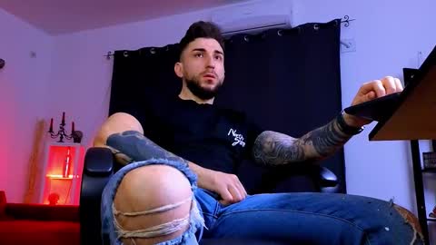 MightyAaron online show from March 13, 4:08 am