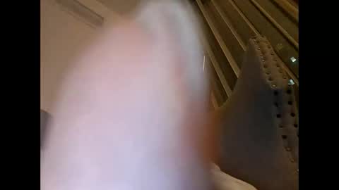 Mightymandingo online show from April 12, 6:40 am