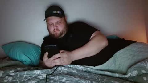 Miggy online show from April 22, 3:31 am