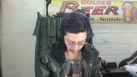 Snapshot of miguel__98 chatting on April 26, 12:14 pm Miguel Independent Model online show from April 26, 12:14 pm
