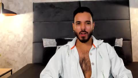 Snapshot of miguelsanfrancisco chatting on October 3, 12:02 pm miguelsanfrancisco online show from October 3, 12:02 pm