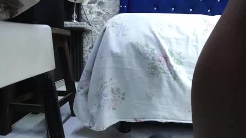 miha_califa online show from December 18, 12:00 pm