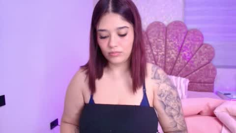 Mia  online show from November 23, 11:54 am