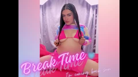 Snapshot of miia__jhonson chatting on January 27, 2:46 pm MIA online show from January 27, 2:46 pm