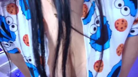 Miia  online show from April 10, 11:04 am