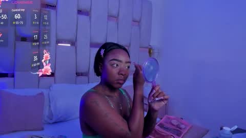 Miia Schwarz  online show from February 13, 10:06 pm