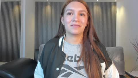 Miia 3 online show from January 20, 11:24 am