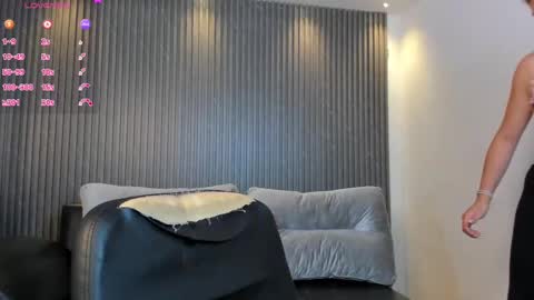 Miia 3 online show from March 3, 6:33 pm