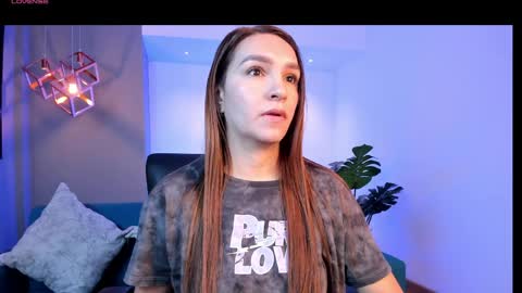 Miia 3 online show from April 7, 11:43 am