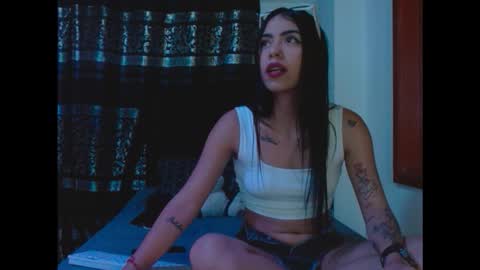 Snapshot of miia_tomas chatting on September 17, 5:42 am miia_tomas online show from September 17, 5:42 am
