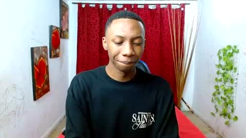 Snapshot of miilo18 chatting on June 14, 9:06 pm milo online show from June 14, 9:06 pm