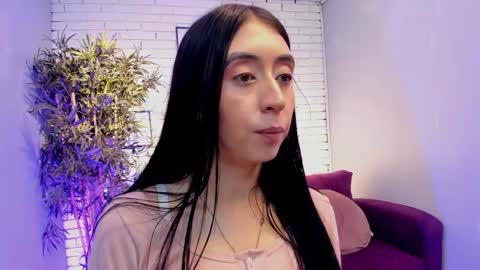 miilu  online show from March 6, 6:19 am