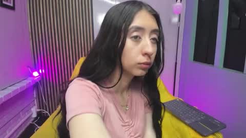 miilu  online show from November 6, 4:13 am