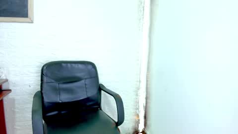 miiss_evaa online show from February 17, 11:23 am