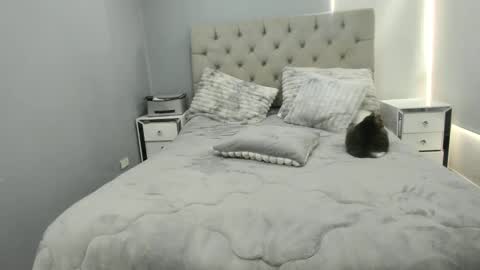 miiss_samantha online show from February 17, 8:48 pm