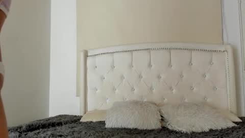 Scarlett online show from March 6, 9:42 pm