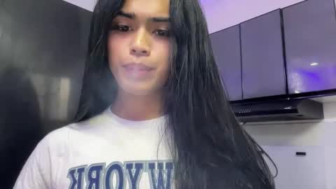 mika_pedersen online show from September 14, 4:39 pm