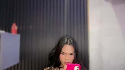 Snapshot of mika_pedersen chatting on April 28, 8:58 pm mika_pedersen online show from April 28, 8:58 pm
