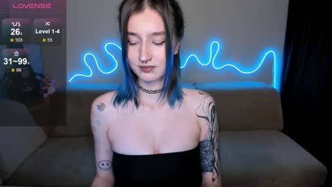 Mika online show from November 3, 4:19 pm