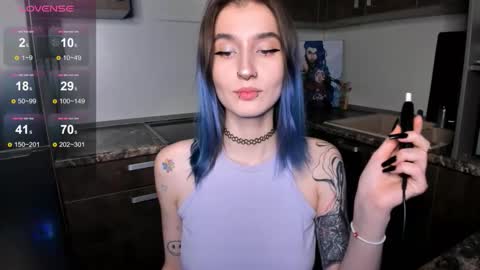 Mika online show from November 27, 3:36 pm