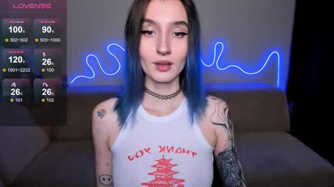 Mika online show from November 28, 1:58 pm