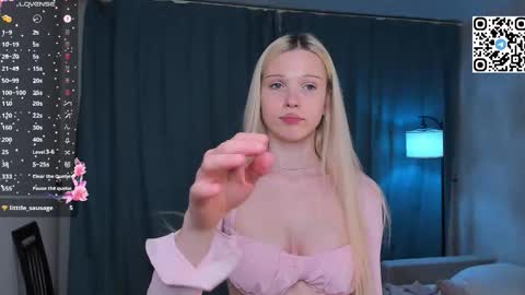 Angel girl online show from February 9, 7:40 pm