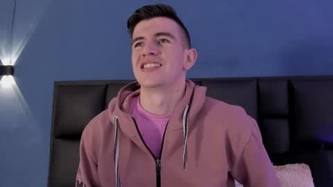 mikael online show from September 20, 4:02 am