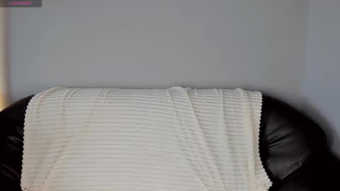 mikasssu online show from February 7, 9:35 am