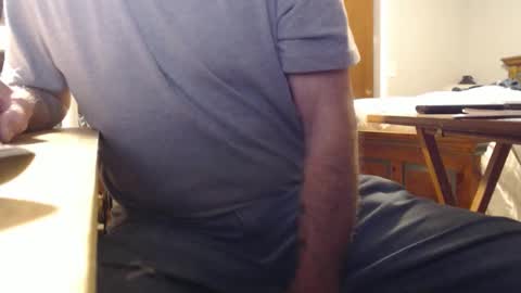 Snapshot of mike694fun chatting on February 20, 9:04 pm mike694fun online show from February 20, 9:04 pm
