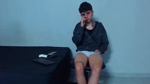 Mike IMDEPENDIENT MODEL online show from January 9, 3:26 pm