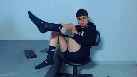 Mike IMDEPENDIENT MODEL online show from March 30, 3:51 am