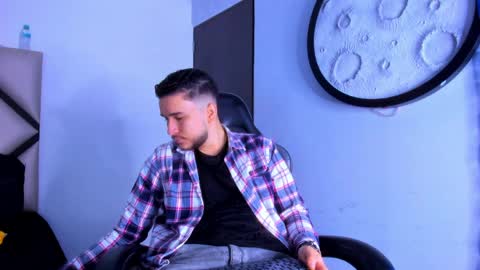 Mike  online show from March 30, 12:06 pm