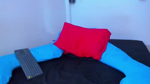 Mike  online show from February 10, 4:47 pm