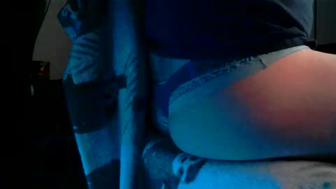 mike_davis44444 online show from February 20, 8:27 am