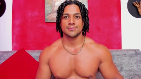   online show from December 20, 11:32 am