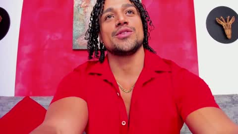   online show from December 28, 7:33 am