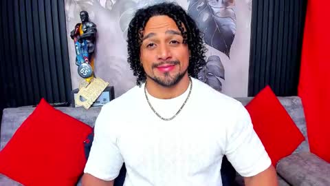   online show from February 5, 9:36 am