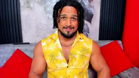   online show from April 19, 10:36 am