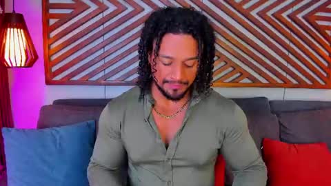   online show from June 28, 6:30 am