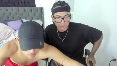 mike_master9 online show from October 16, 5:25 pm