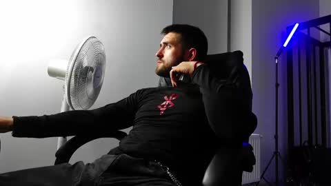 Snapshot of mike_platano chatting on September 14, 8:52 pm MIKE PLATANO online show from September 14, 8:52 pm