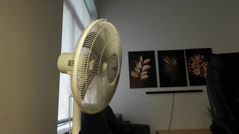 Snapshot of mike_platano chatting on October 4, 1:53 pm MIKE PLATANO online show from October 4, 1:53 pm