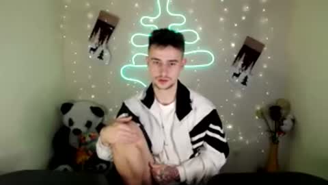 Mike online show from December 15, 5:56 am