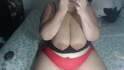 Snapshot of mike_sofi chatting on October 16, 12:00 am sofia sweet online show from October 16, 12:00 am