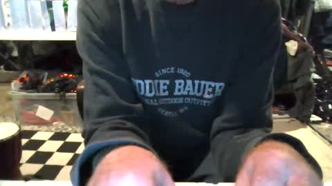 mikeb3200 online show from February 3, 8:57 pm