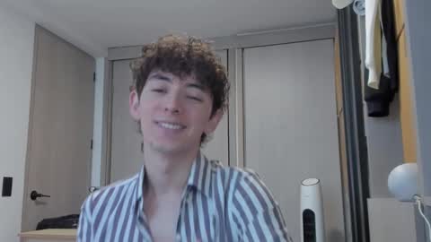 Mikebelf4 online show from September 17, 9:49 pm