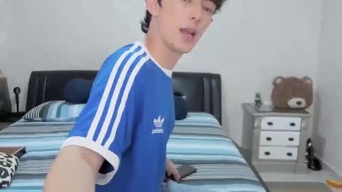 Snapshot of mikebelf4 chatting on February 12, 8:59 pm Mikebelf4 online show from February 12, 8:59 pm