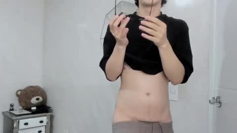 Snapshot of mikebelf4 chatting on February 22, 2:24 am Mikebelf4 online show from February 22, 2:24 am