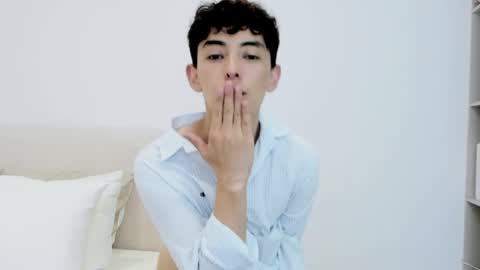 Mikebelf4 online show from March 31, 12:23 am