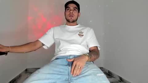 mikee_scooth online show from February 27, 6:30 pm